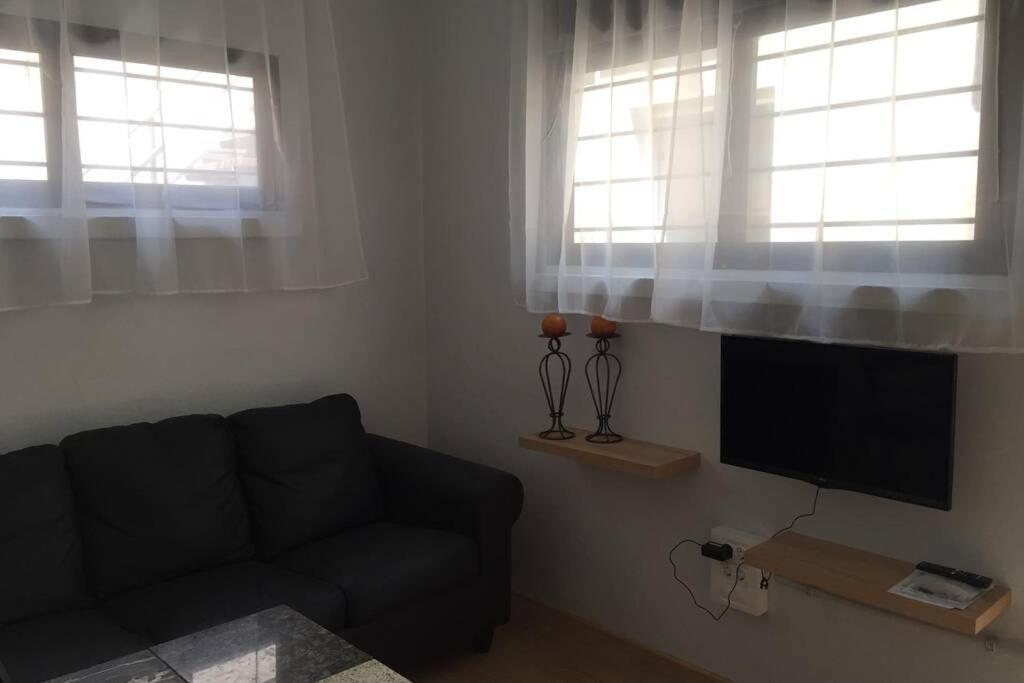 Cosy Flat For 2 Directly At The Beach Apartment Melenara Bagian luar foto