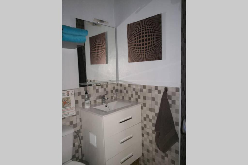 Cosy Flat For 2 Directly At The Beach Apartment Melenara Bagian luar foto